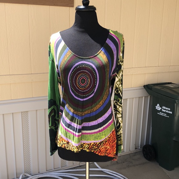 Unique Blouse by a designer from India - Picture 3 of 12